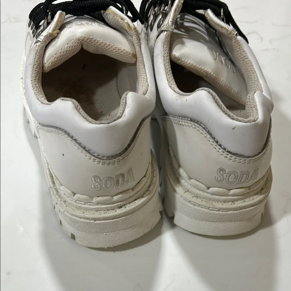 Vintage Y2K Chunky Platform Soda White Sneakers with Black Laces
